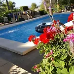 Casa Jetizo 4*